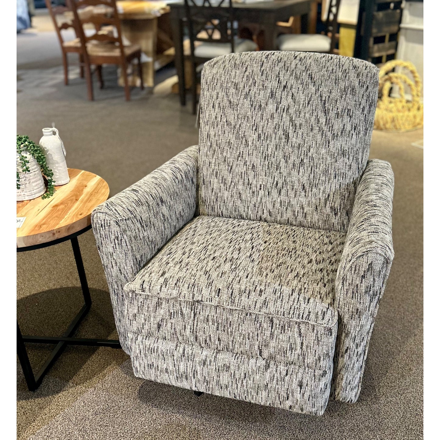 Swivel Rocker