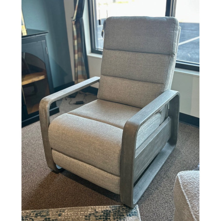 Zoey Recliner