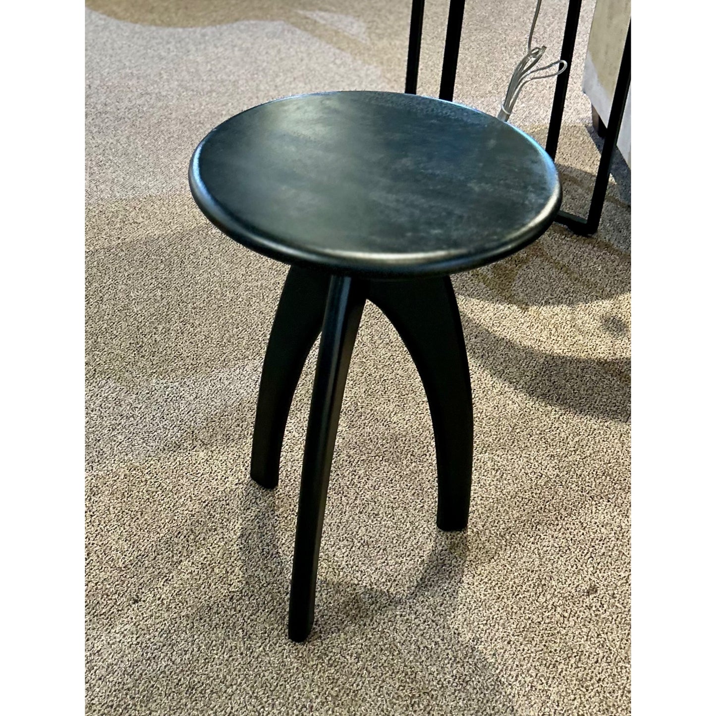 Mid Century Modern Round End Table