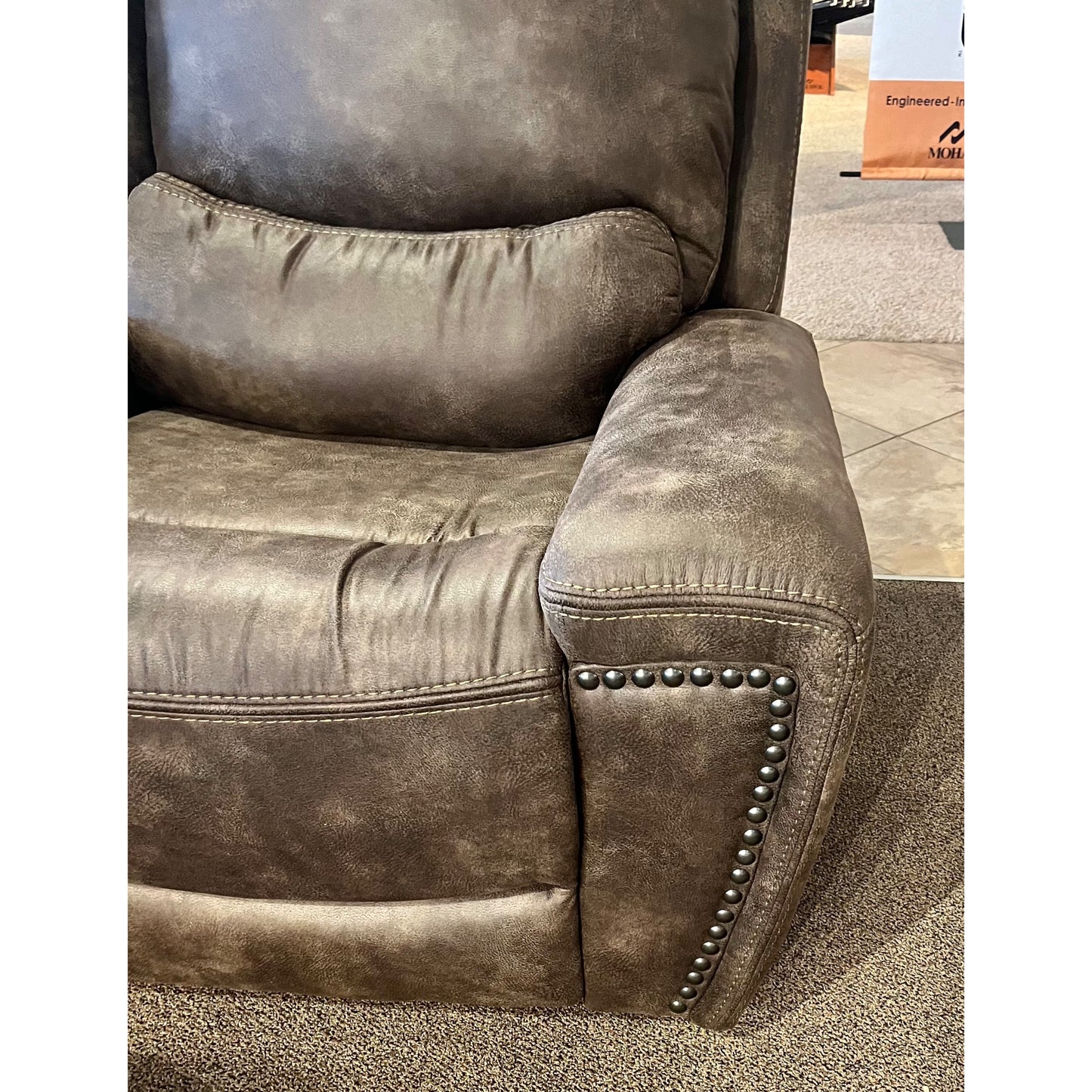 Power Reclining Love Seat