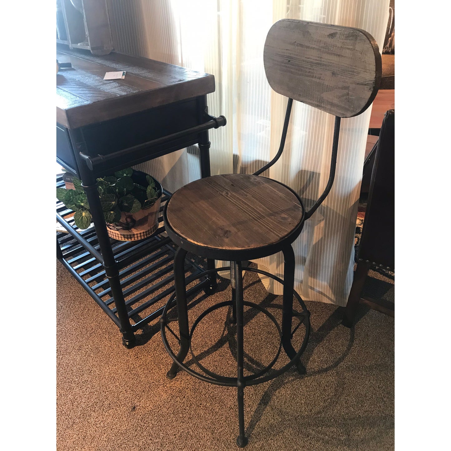 Elemental Adjustable Stool