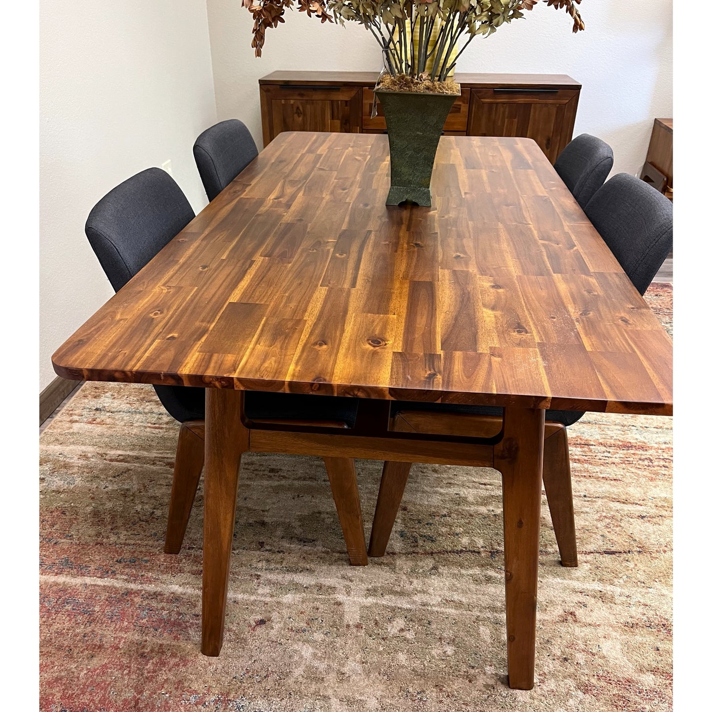 Remix Dining Table