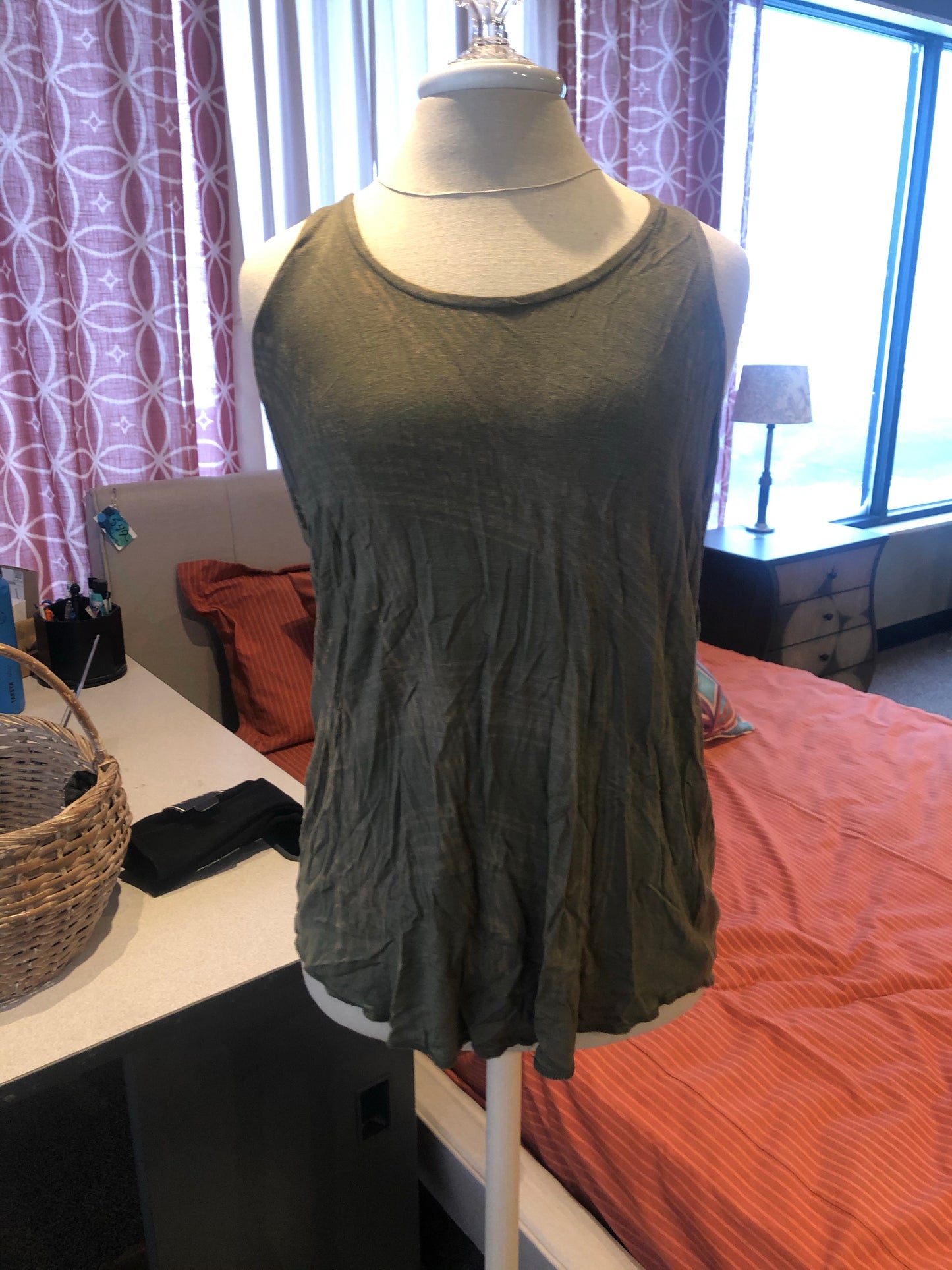 Green tie dye tank top