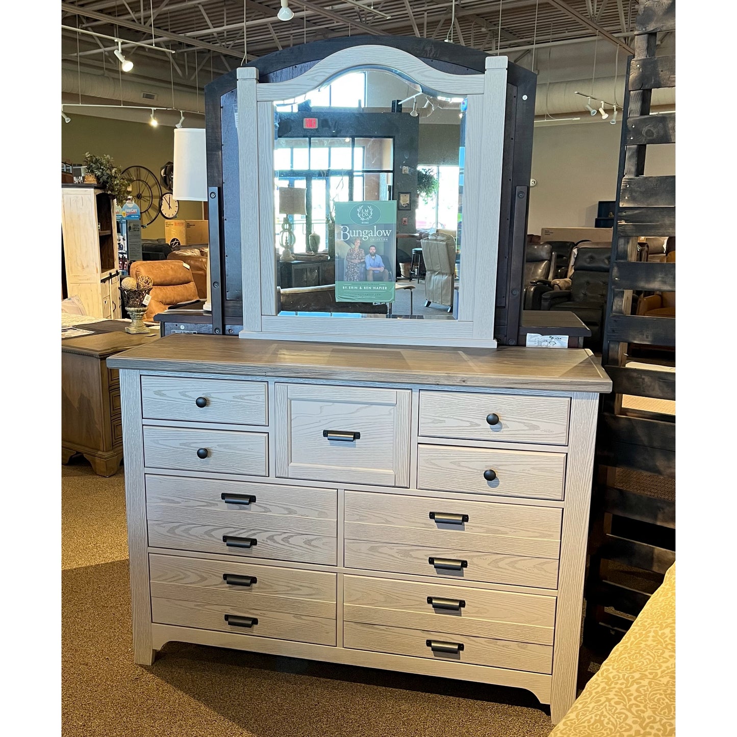 Bungalow Collection Dresser & Mirror