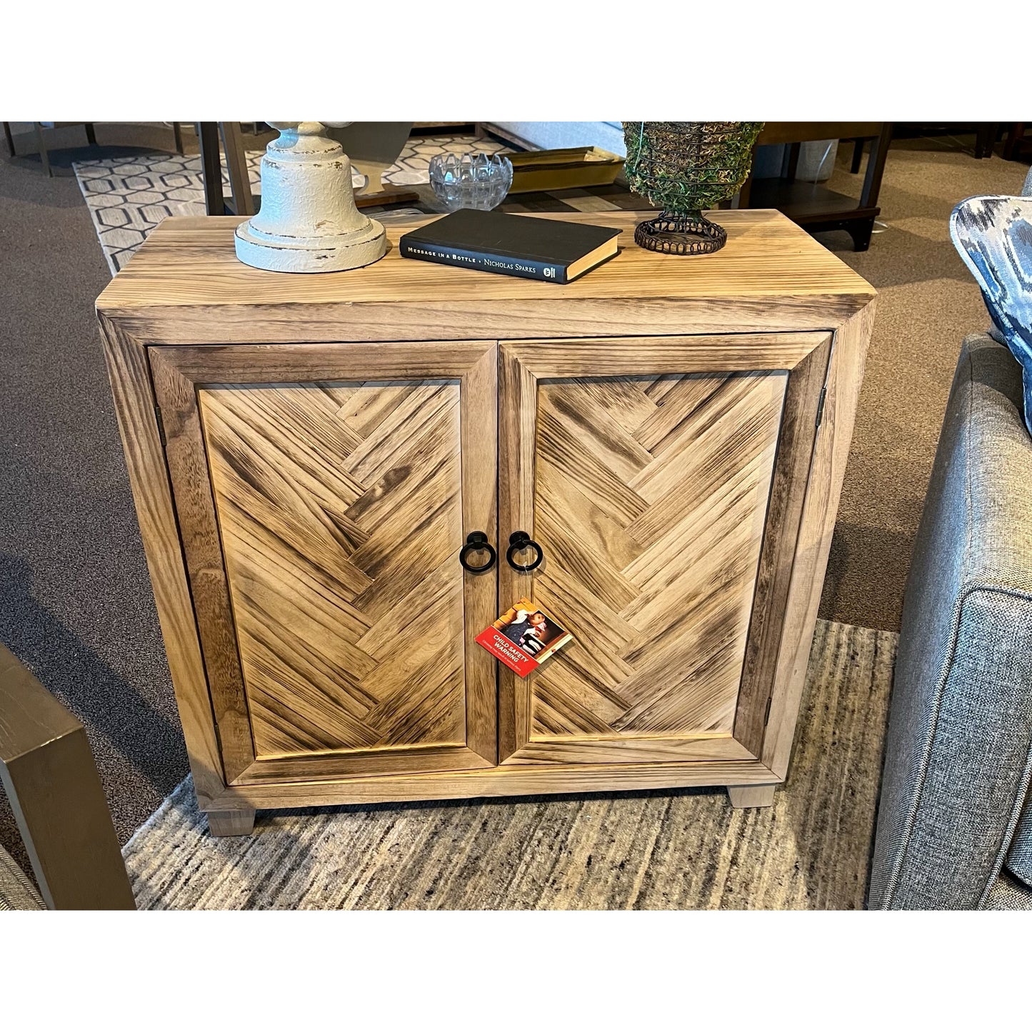 2 Door Chest