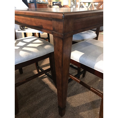 Southern Kitchen Counter Height Table & 4 Counter Stools