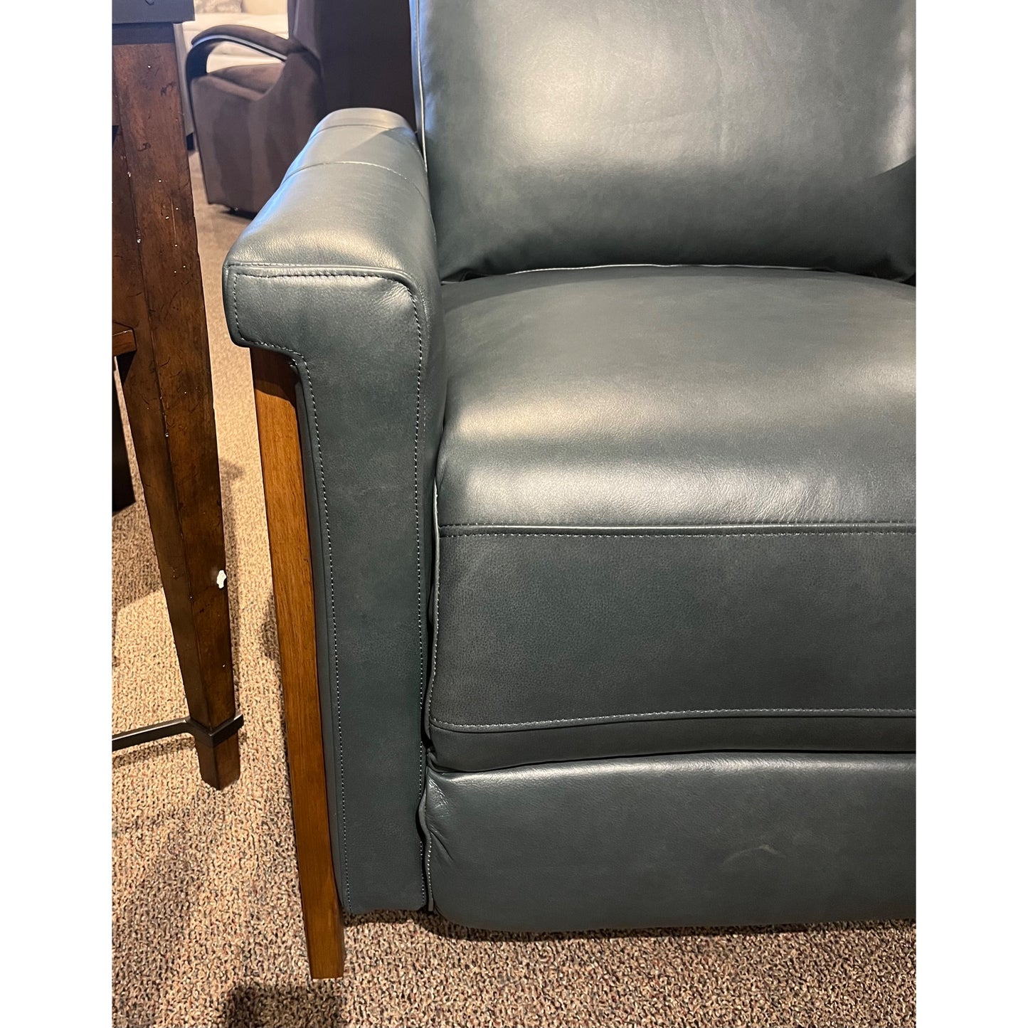 Lewiston Recliner