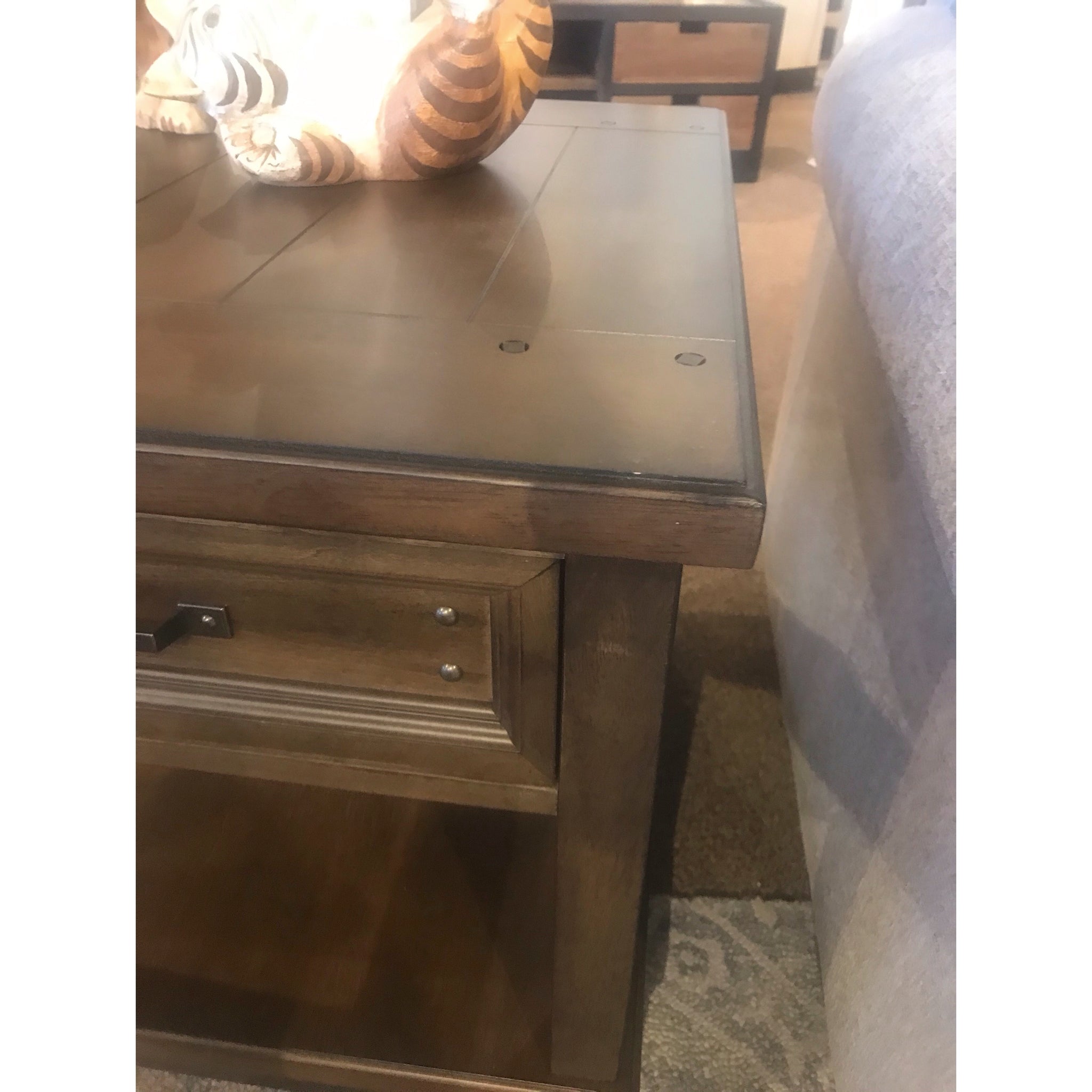 Metal & Wood End Table